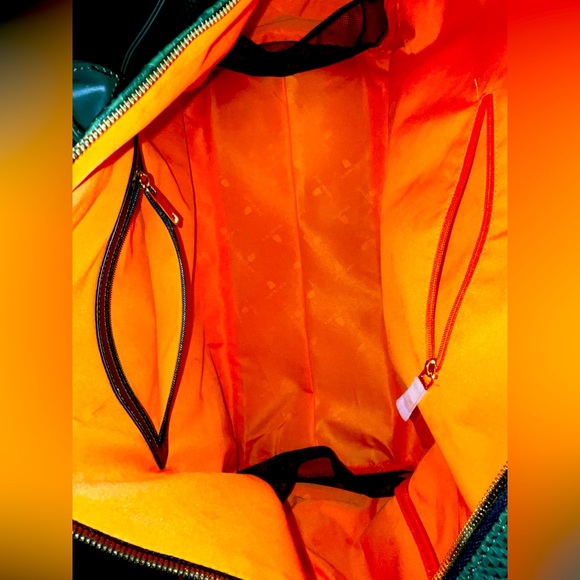 NWT TOTE & Carry OLIVE GREEN APOLLO 1 SNAKESKIN LUGGAGE SET - Picture 15 of 16